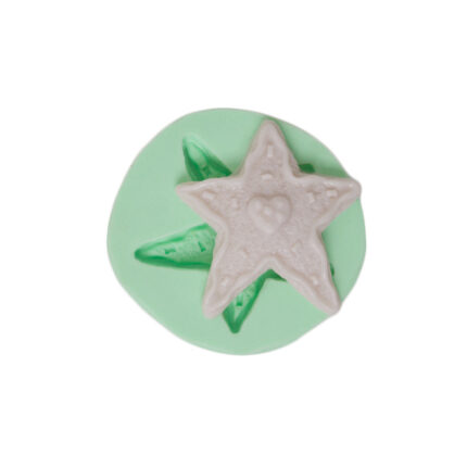 Ortasında kalpli küçük yıldız silikon kalıp
