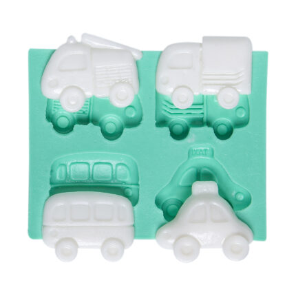 Araba çeşitleri silikon kalıbı: İtfaiye, kamyon, otobüs ve taksi şeklinde araç kalıpları.