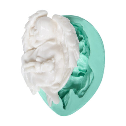 Ayıcıklı ve battaniyeli uyuyan bebek silikon kalıp, bebek odası dekoru için ideal. Bebek temalı mum ve sabun yapımına uygun.