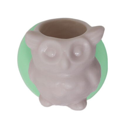 Sevimli baykuş küçük saksı silikon kalıbı ile yapılmış beton saksı figürü.