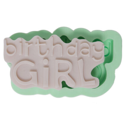 Doğum günü kızı silikon kalıp: "Birthday Girl" yazısı olan, kutlama temalı silikon döküm kalıbı.