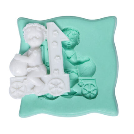 Bisikletli 1 yaş silikon kalıp: Bebek temalı mum, alçı, epoksi, sabun yapımı için ideal.