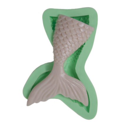 Büyük deniz kızı kuyruğu silikon kalıp modeli, deniz temalı dekorasyon için ideal.