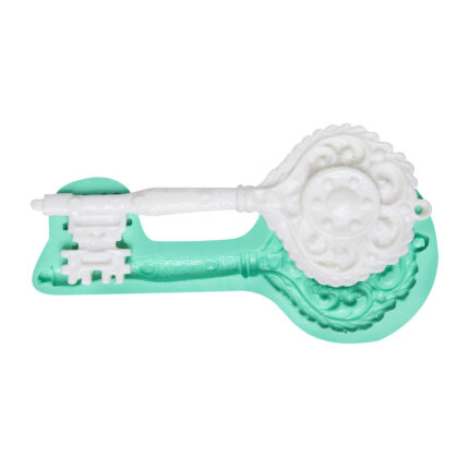 İşlemeli anahtar desenli silikon kalıbı: dekoratif anahtar biblo yapımı için ideal. Büyük kilit reçine süs kalıbı.