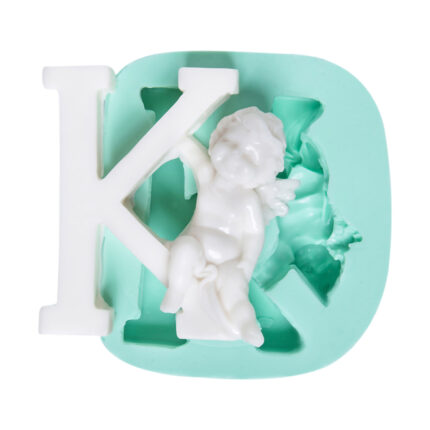 Büyük melekli harf K silikon kalıbı. Kişiye özel dekorasyon ve sabun yapımı için ideal.