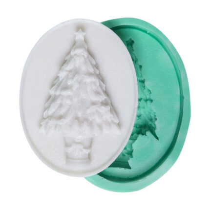 Çam ağacı şekilli çerçeve kalıbı ve döküm örneği. Yılbaşı temalı süs yapımı için ideal.