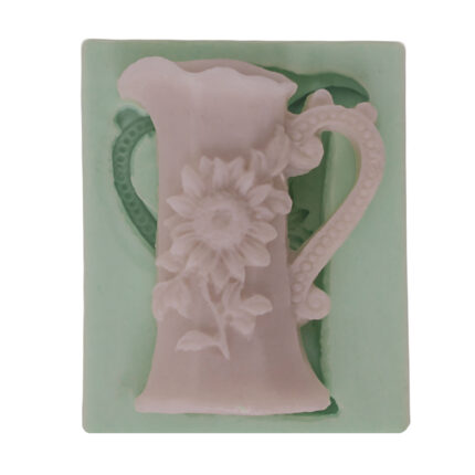 Çiçekli minik sürahi silikon kalıbı: Mutfak temalı süs için kalıp modeli.