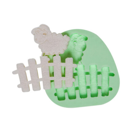 Çitte kuzu silikon kalıbı: hayvan temalı sabun, dekoratif obje ve hediye yapımı için ideal.