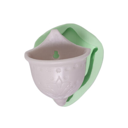 Desenli askılı duvar saksısı silikon kalıp: Duvar süsü yapımı için kalıp.