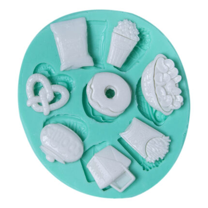 Fast food çeşitleri silikon kalıbı: patates cipsi, patlamış mısır, simit, donut, salata, kurabiye, patates kızartması.