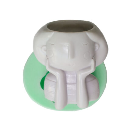 Frida kız saksı silikon kalıp: Sanatçı figürlü saksı kalıbı, 8x6,5x8cm. Kız saksı silikon kalıp.