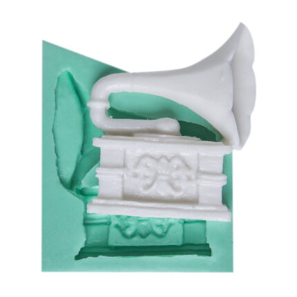 Gramafon silikon kalıbı: Nostaljik müzik temalı dekorasyon için silikon döküm kalıbı.