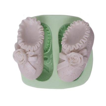 İkili güllü şık patik silikon kalıp. Bebek odası dekorasyonu için ideal 3D patik kalıp.