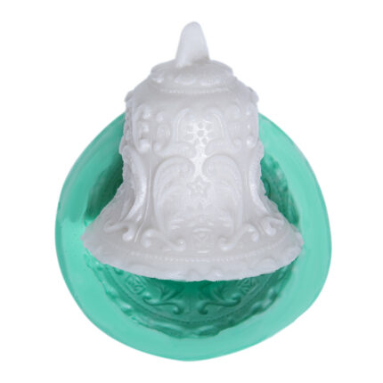 Kurdelya işlemeli çan silikon kalıbı modeli. Nostaljik süs veya sabun yapımı için ideal. KK-0953.