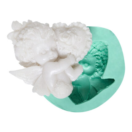 Kalpli oturan kız melek silikon kalıp: Melek temalı mum, sabun, alçı ve epoksi obje yapımı için ideal.