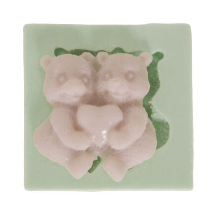 Kalpli sarılan ayıcıklar silikon kalıbı ile yapılmış romantik obje