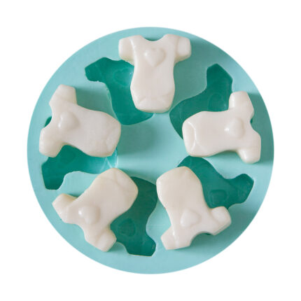 Kalpli zıbın 4'lü silikon kalıp ile yapılmış bebek temalı sabunlar.