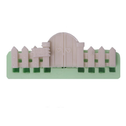 Kurdelya nostaljik kapılı çit desenli silikon kalıbı. Bahçe temalı dekorasyon için giriş kapısı çit kalıbı.