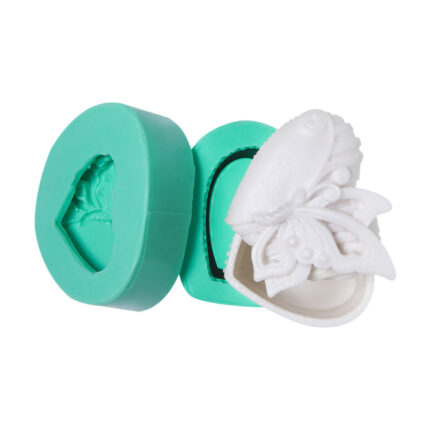 Kelebekli mücevher kutusu silikon kalıbı ve döküm objesi. Takı organizatörü yapımı için ideal.