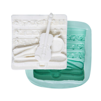 Keman ve notalar silikon kalıbı: Müzik temalı sabun veya dekoratif obje yapımı için ideal.