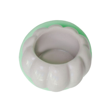 Küçük balkabağı saksı silikon kalıp ile yapılmış saksı. Sonbahar temalı dekorasyon için ideal.