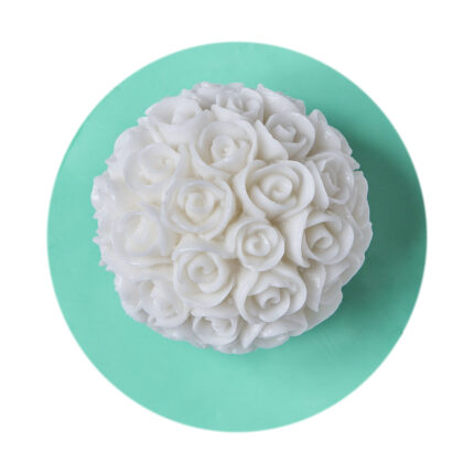 Küçük güllü top silikon kalıbı ile yapılmış çiçek temalı dekoratif obje.