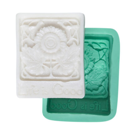 Hayat iyidir mesajlı sabun kalıbı: Günebakan desenli, "Life is Good" yazılı silikon kalıp.