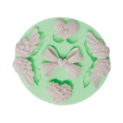 Minik süsleme objeleri silikon kalıp: melek kanatları, kalp ve kurdele figürleri içeren dekoratif kalıp.