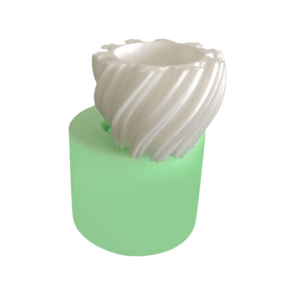 Model-1 geometrik desenli saksı silikon kalıbı ve kalıptan çıkarılmış saksı örneği.