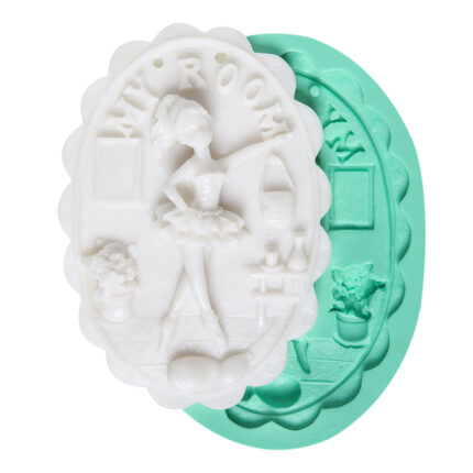 Kurdelya Şık "My Room" temalı, tutu etekli balerin kız silikon kalıbı. Kız çocuk odası süs yapımı için ideal.