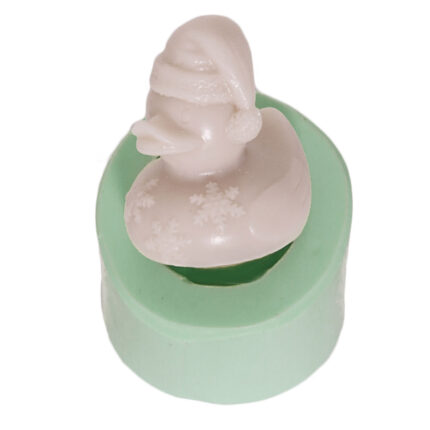 Noel şapkalı ördek silikon kalıbı, yılbaşı süsü yapımı için ideal.