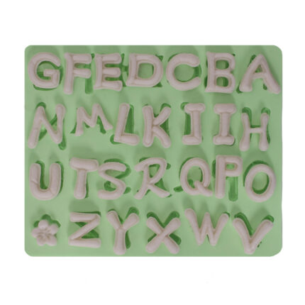 Odun harf silikon kalıp modeli: A'dan Z'ye harf figürlü silikon kalıp. Rustik dekorasyon için ideal.