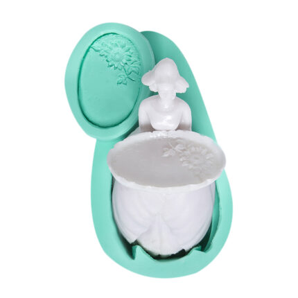 Oval tepsili lokumcu kız silikon kalıbı: Osmanlı figürü yapımı için ideal. Kurdelya kalıp, 6,5x6x14cm.