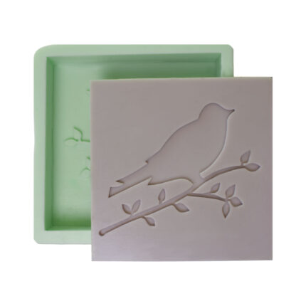 Oymalı kuş çerçevesi silikon kalıp: Kuş figürlü, dekoratif çerçeve yapımı için kalıp.