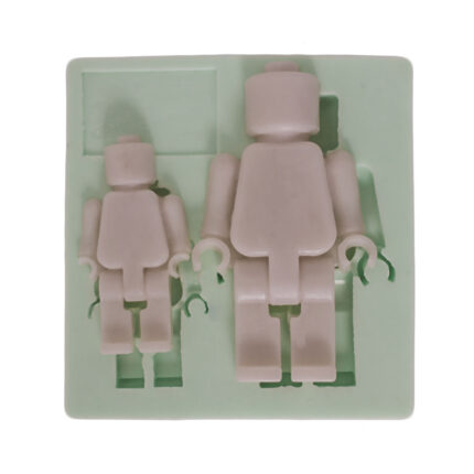 Robotlar silikon kalıbı: Büyük ve küçük robot figürlü silikon kalıp, el yapımı sabun ve dekorasyon için.