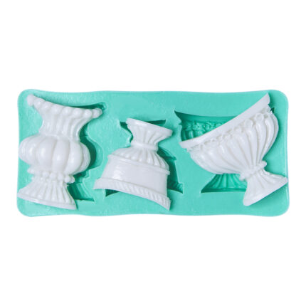 Saksı modelleri silikon kalıbı: Çiçek temalı sabun, dekoratif obje, takı ve kişiye özel hediye yapımı için ideal.