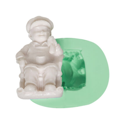 Sallanan sandalyede dede silikon kalıbı ve döküm örneği. Nostaljik obje yapımı için ideal.