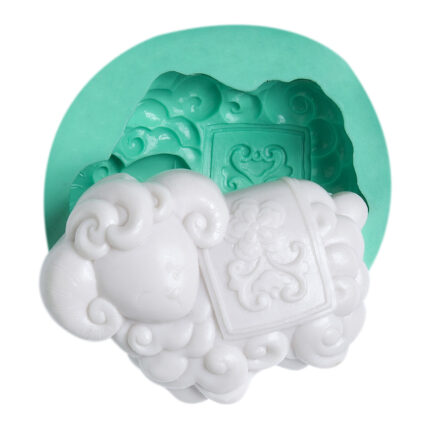 Koyun figürü kalıbı: Sevimli koyun biblo yapımı için silikon kalıp. Çiftlik hayvanı temalı dekorasyon, kuzu reçine süs.