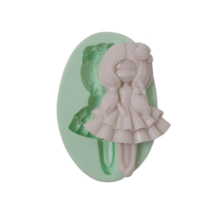 Süslü kızlar 6 silikon kalıp: zarif elbiseli, çiçekli saçlı kız figürü. Şık kız silikon kalıbı ile yapılmış obje.