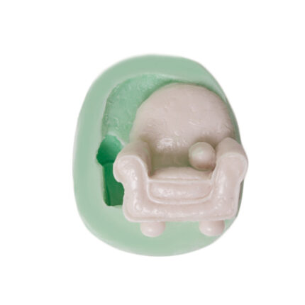 Üstünde top bulunan koltuk silikon kalıbı. Ev dekoru koltuk temalı silikon kalıp.