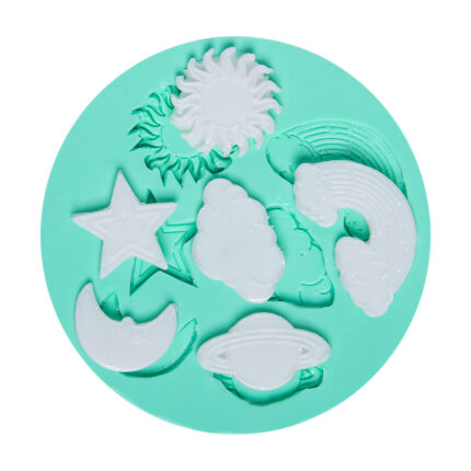 Uzay temalı silikon kalıbı: Güneş, yıldız, ay, bulut, gezegen figürleri. Uzay temalı sabun ve dekoratif obje yapımı için ideal.